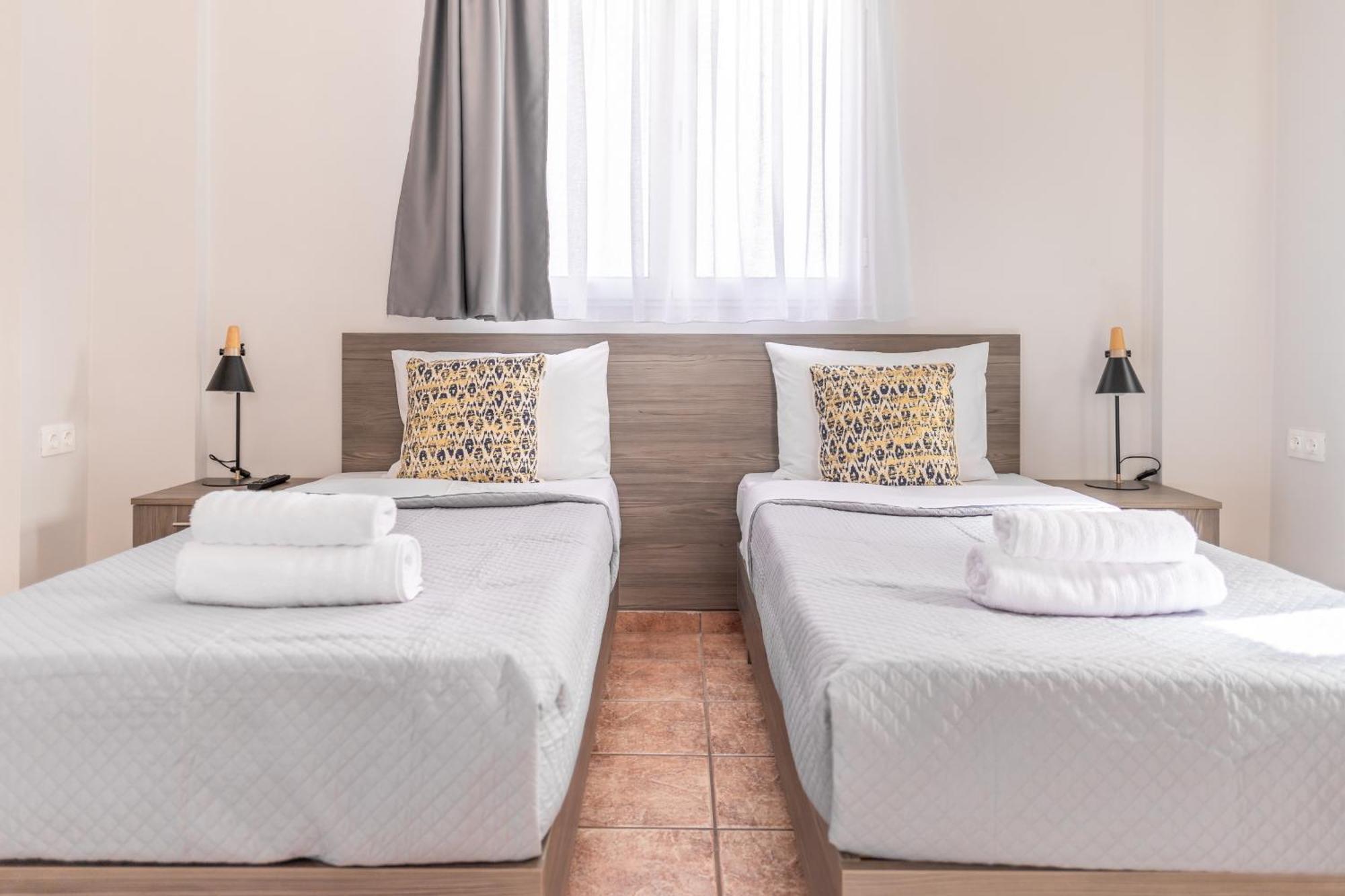 7 Rooms Gerani  ภายนอก รูปภาพ